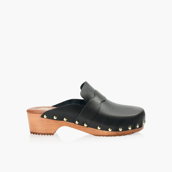 B2 Shoes - Leather studded clog, Browns Shoes B2 Corrie Clog, leather, size 38